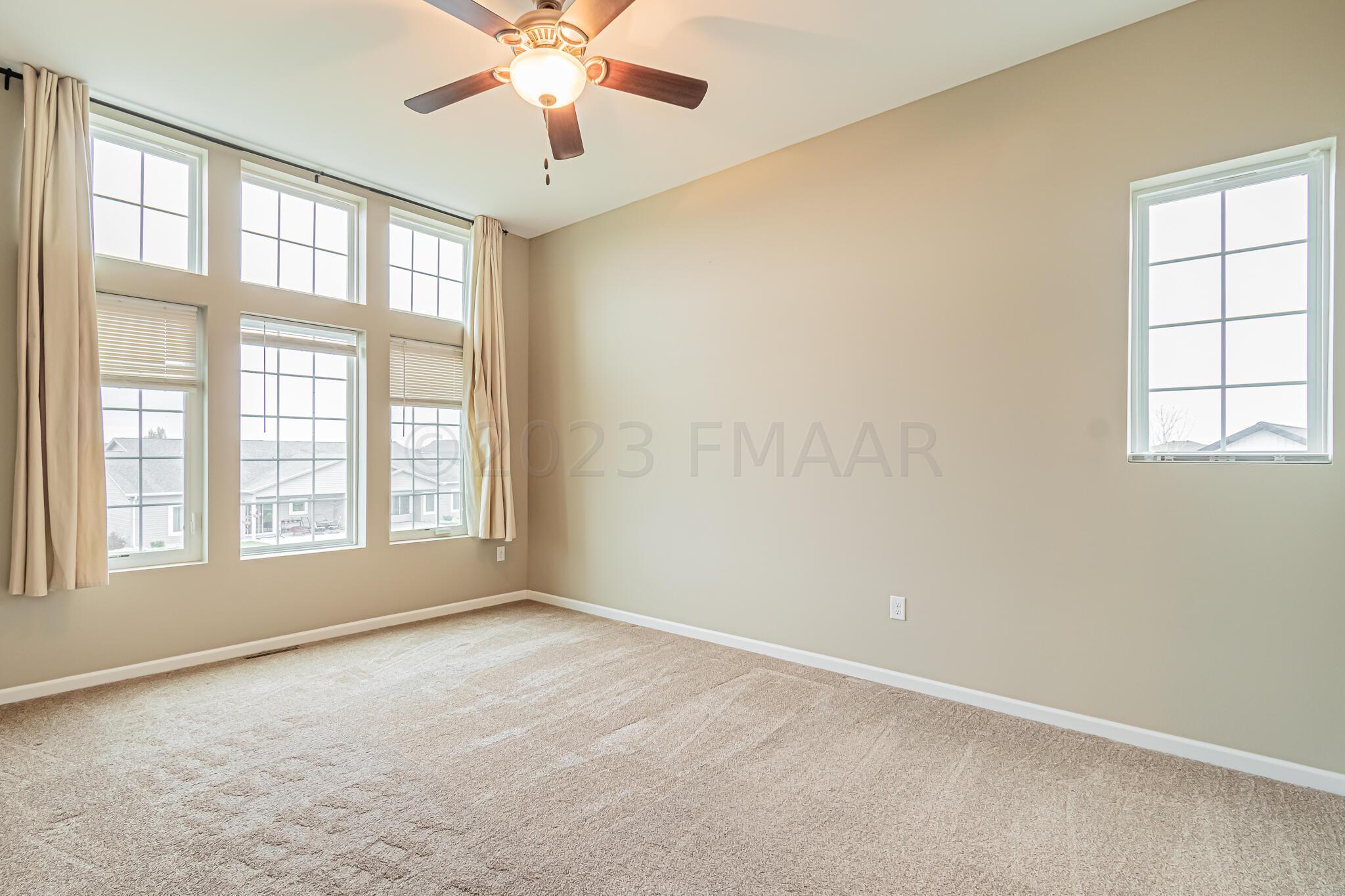 3313 A 5 Way E, West Fargo, ND 58078-11