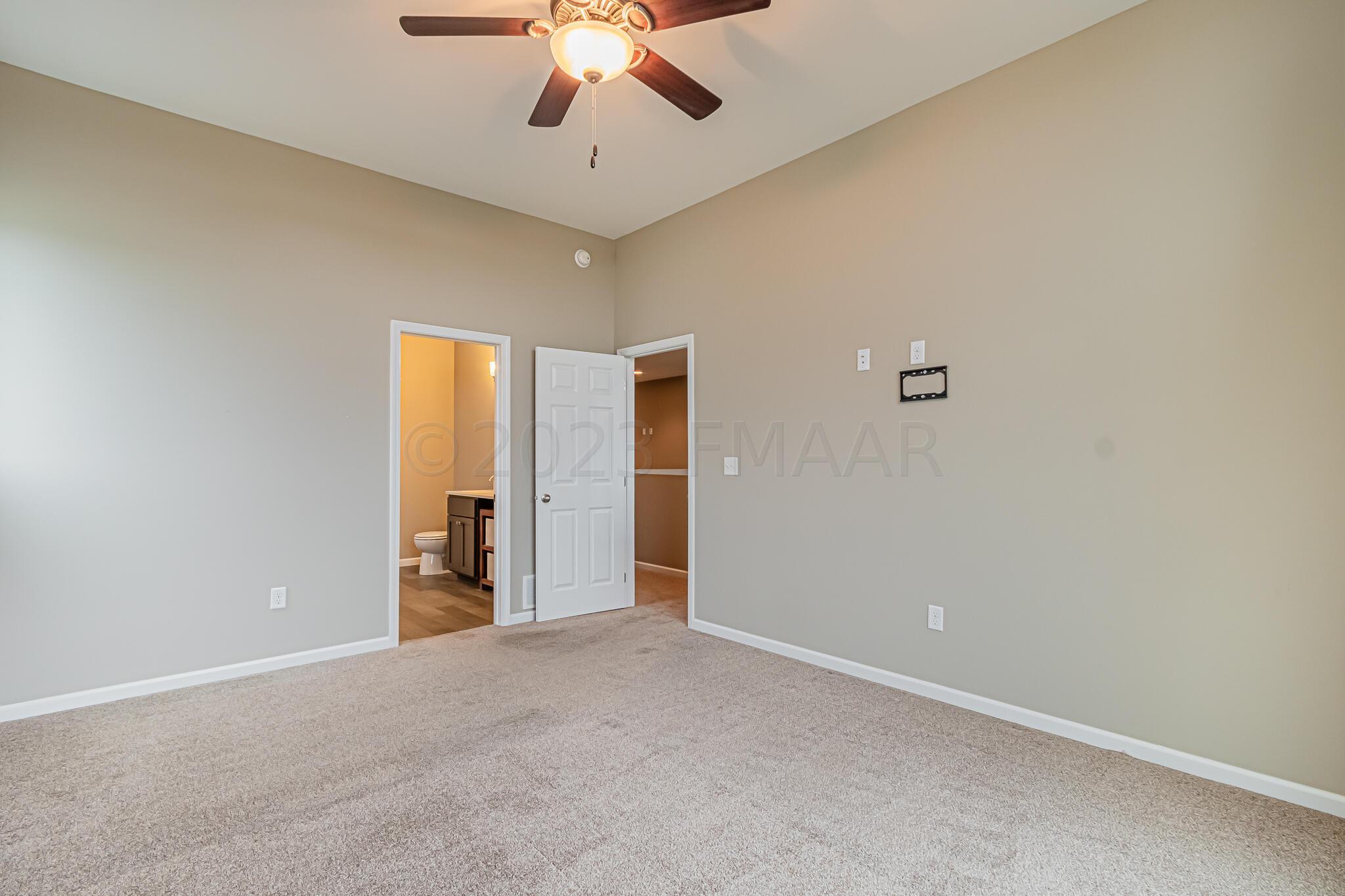 3313 A 5 Way E, West Fargo, ND 58078-12