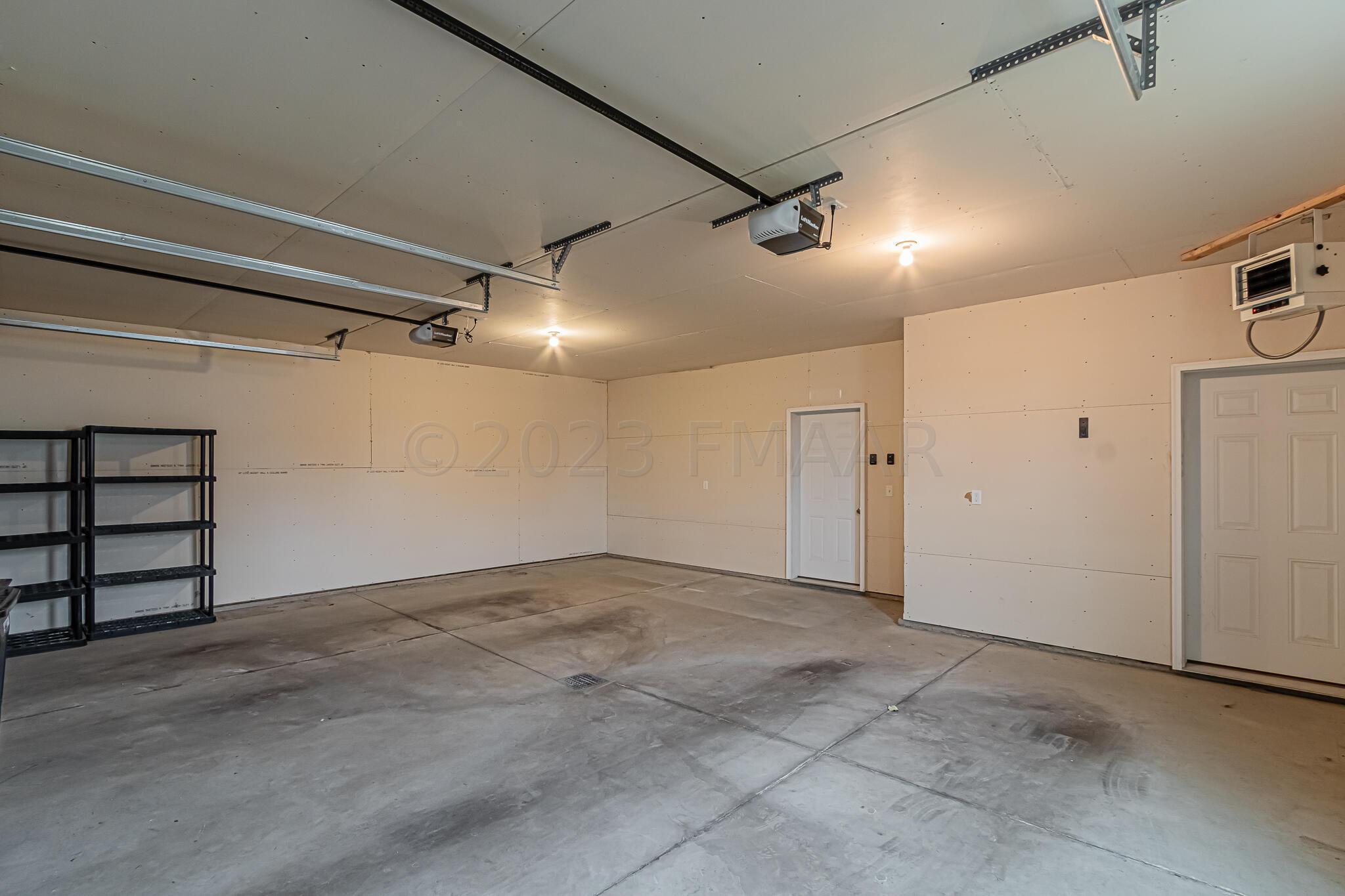 3313 A 5 Way E, West Fargo, ND 58078-30