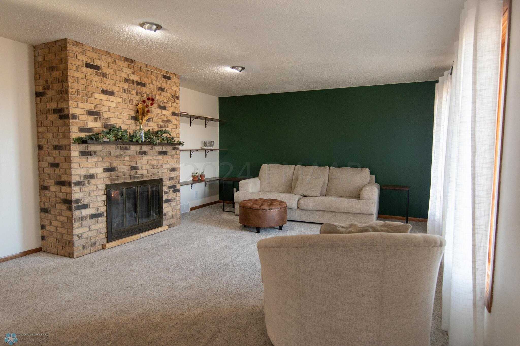 6205 Oakport St N Moorhead 3