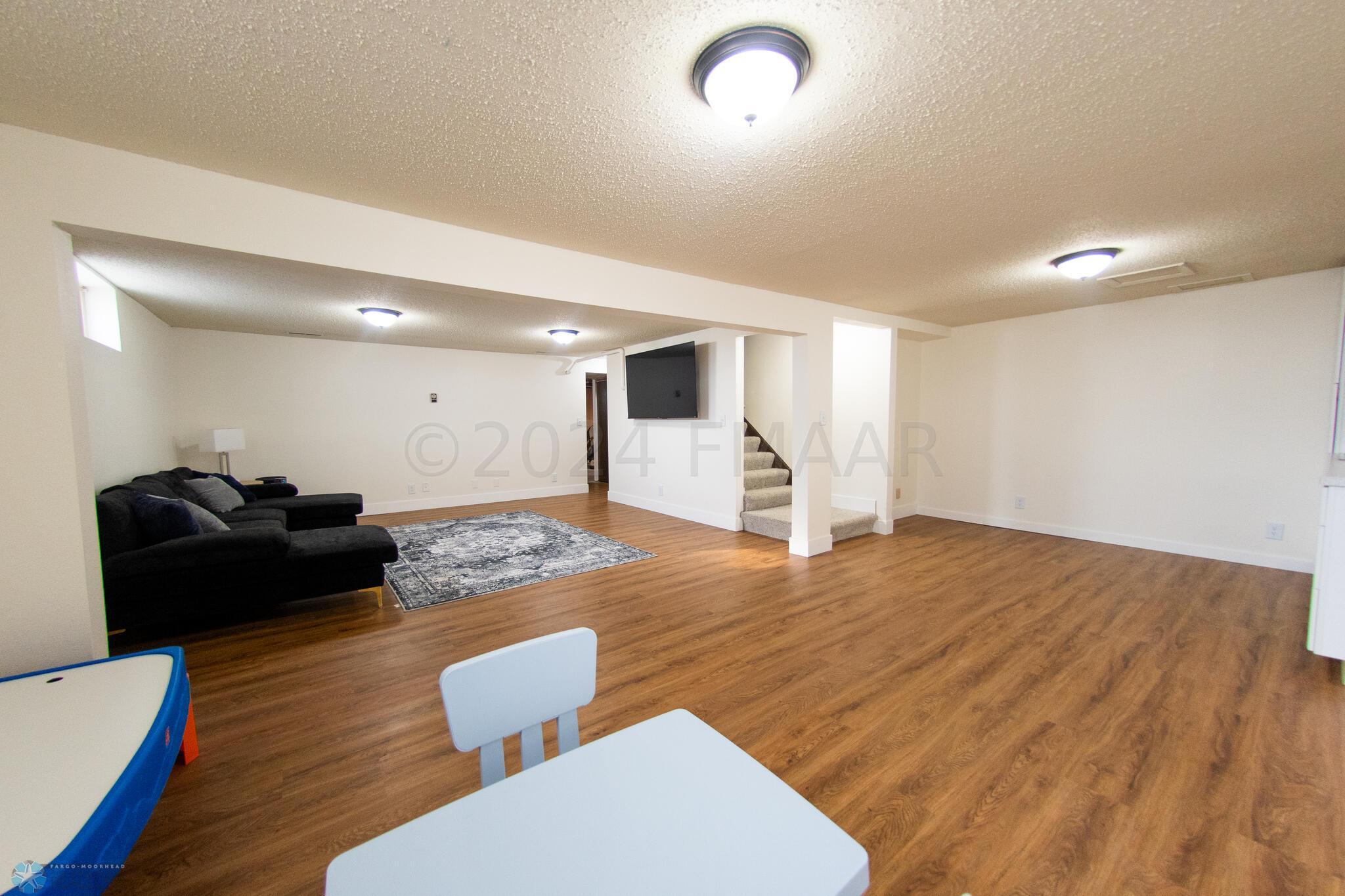 6205 Oakport St N Moorhead 41