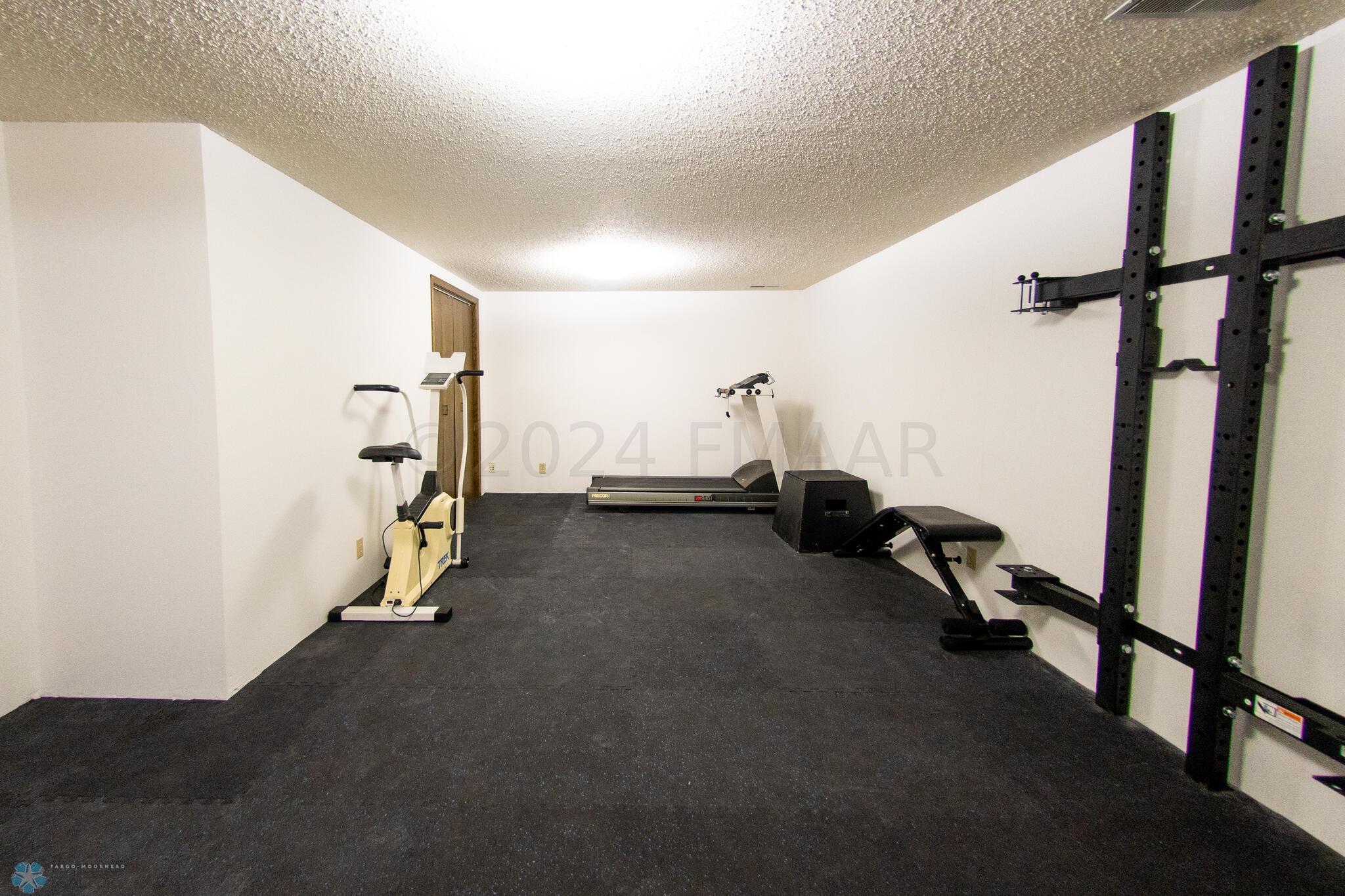 6205 Oakport St N Moorhead 47