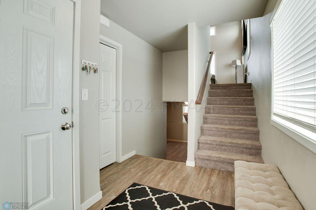 4334_21st_Ave_S-1