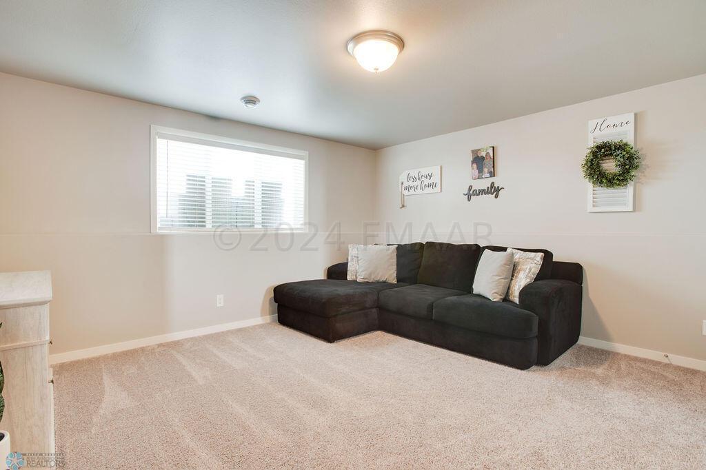 4334_21st_Ave_S-25