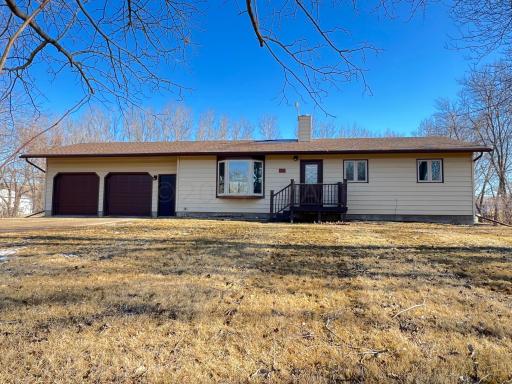 3570 116W Avenue SE, Valley City, ND 58072