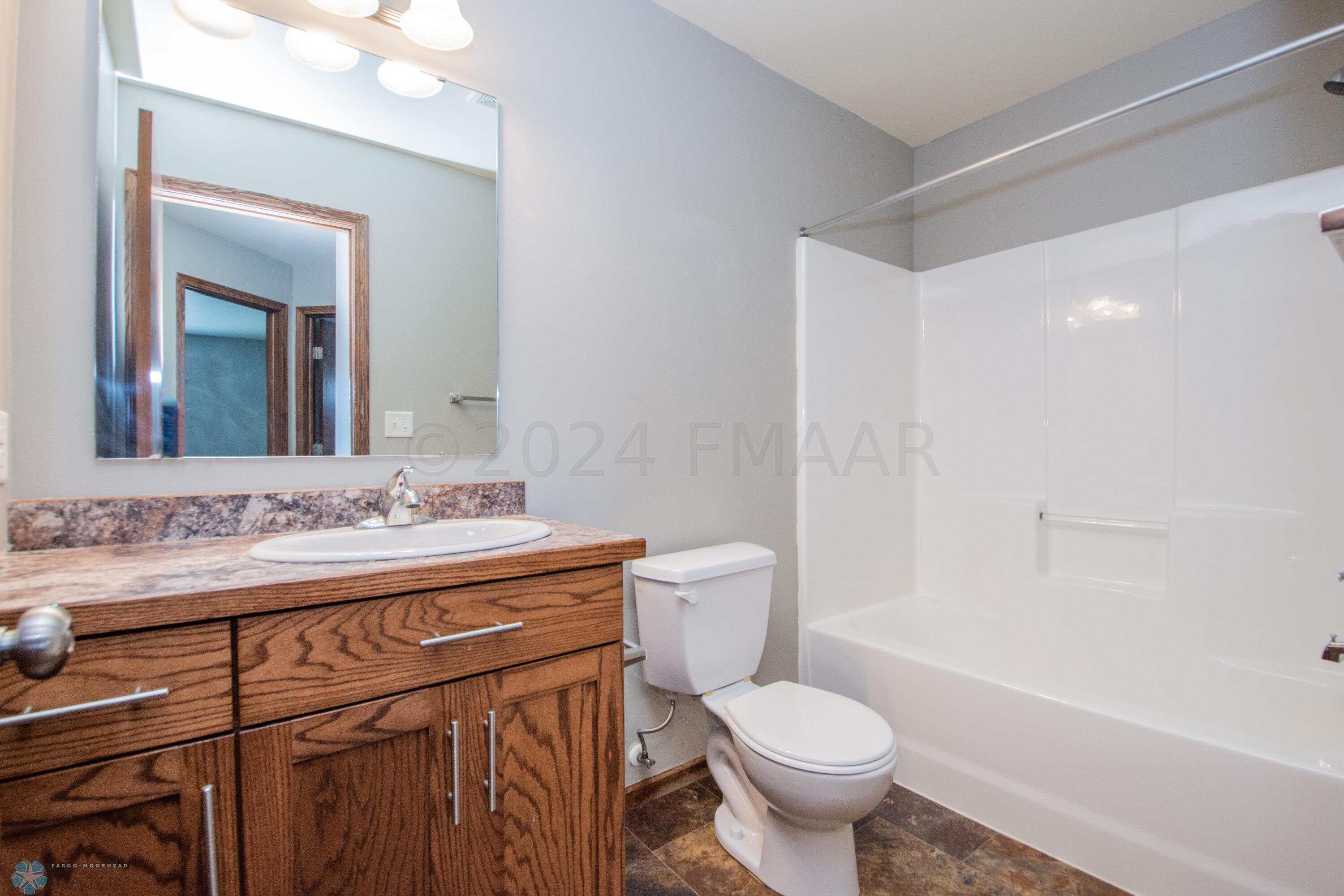 upper full bath