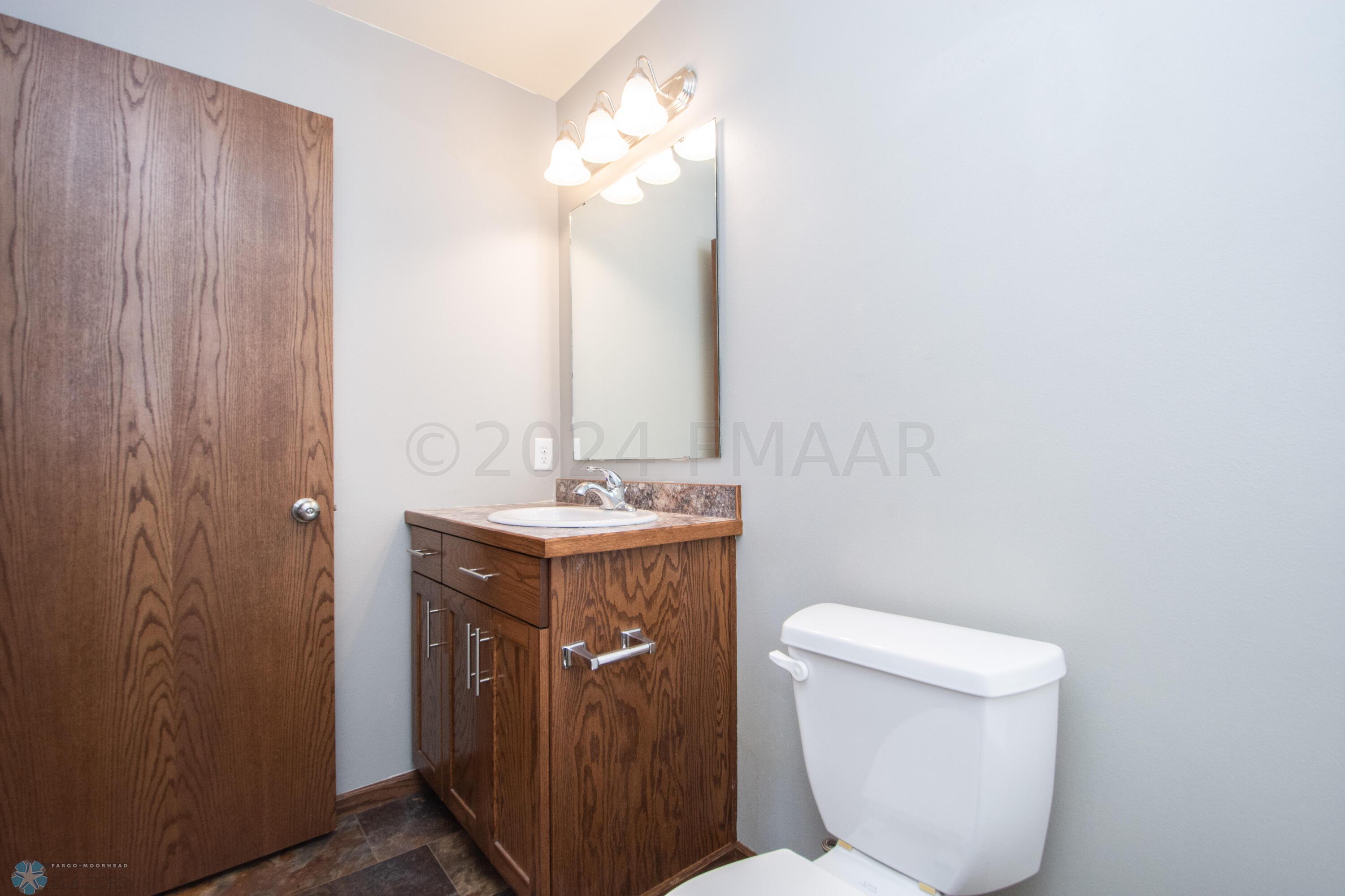 upper full bath