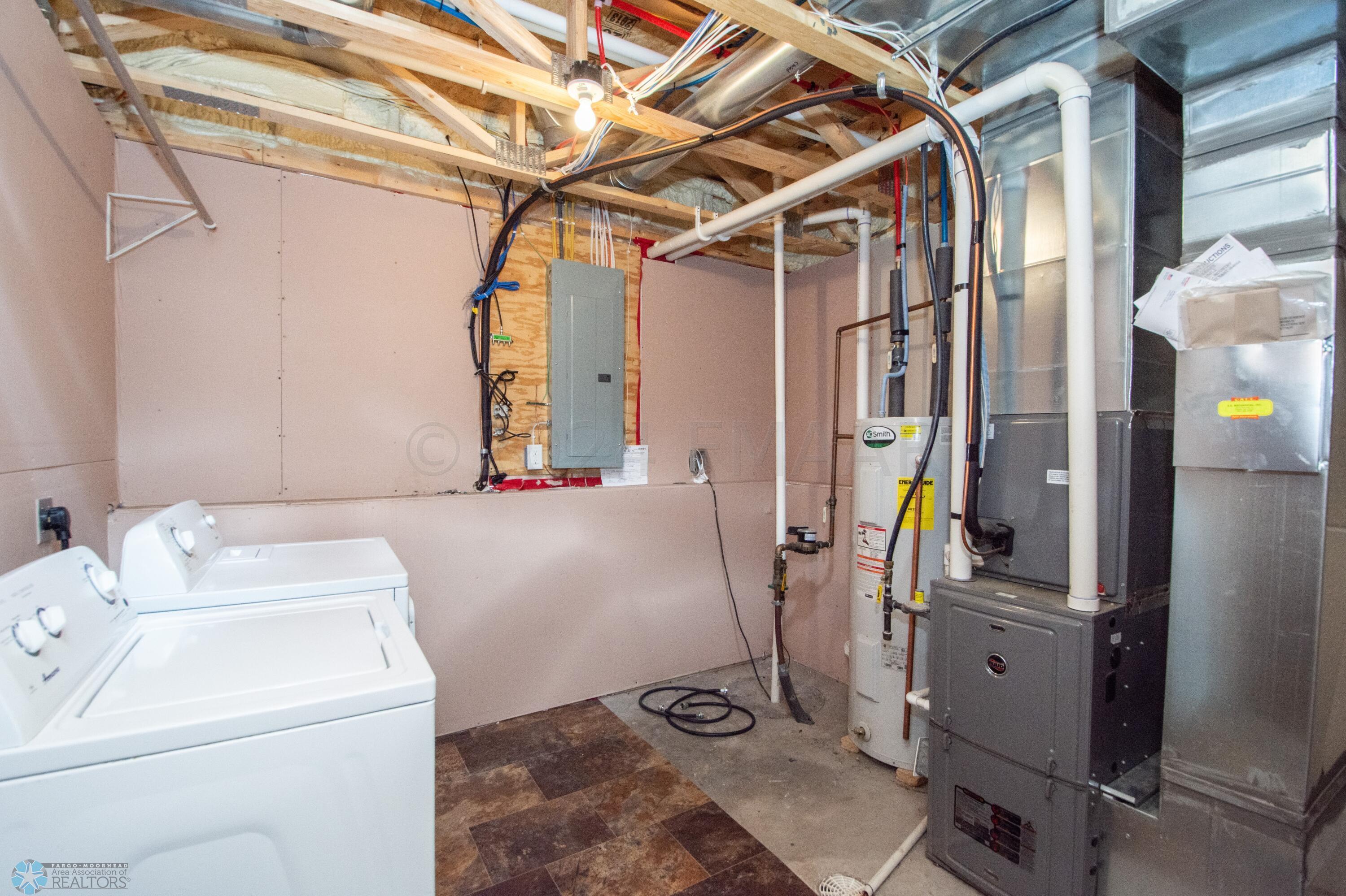laundry/utility room