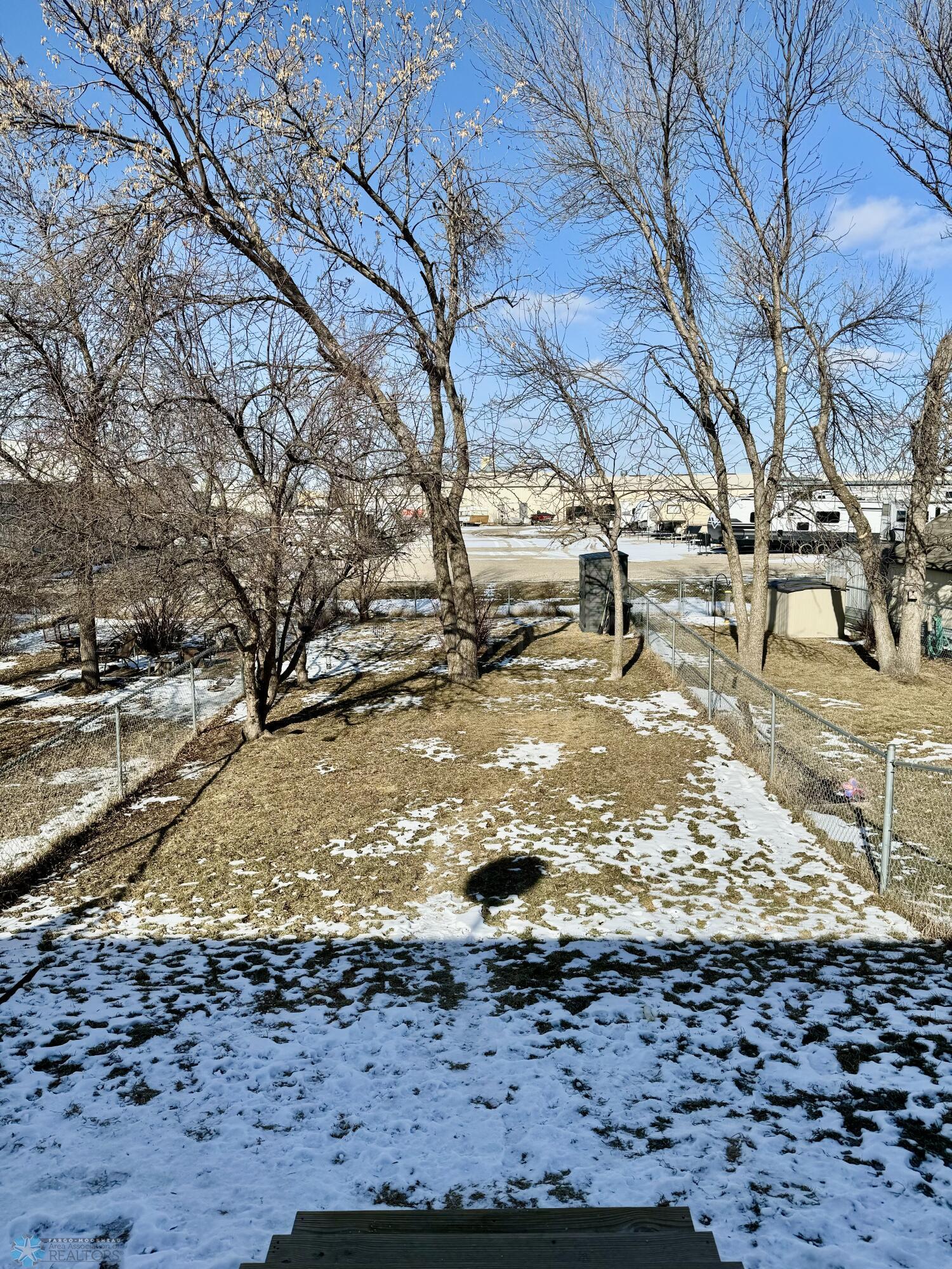 No backyard Neighbors