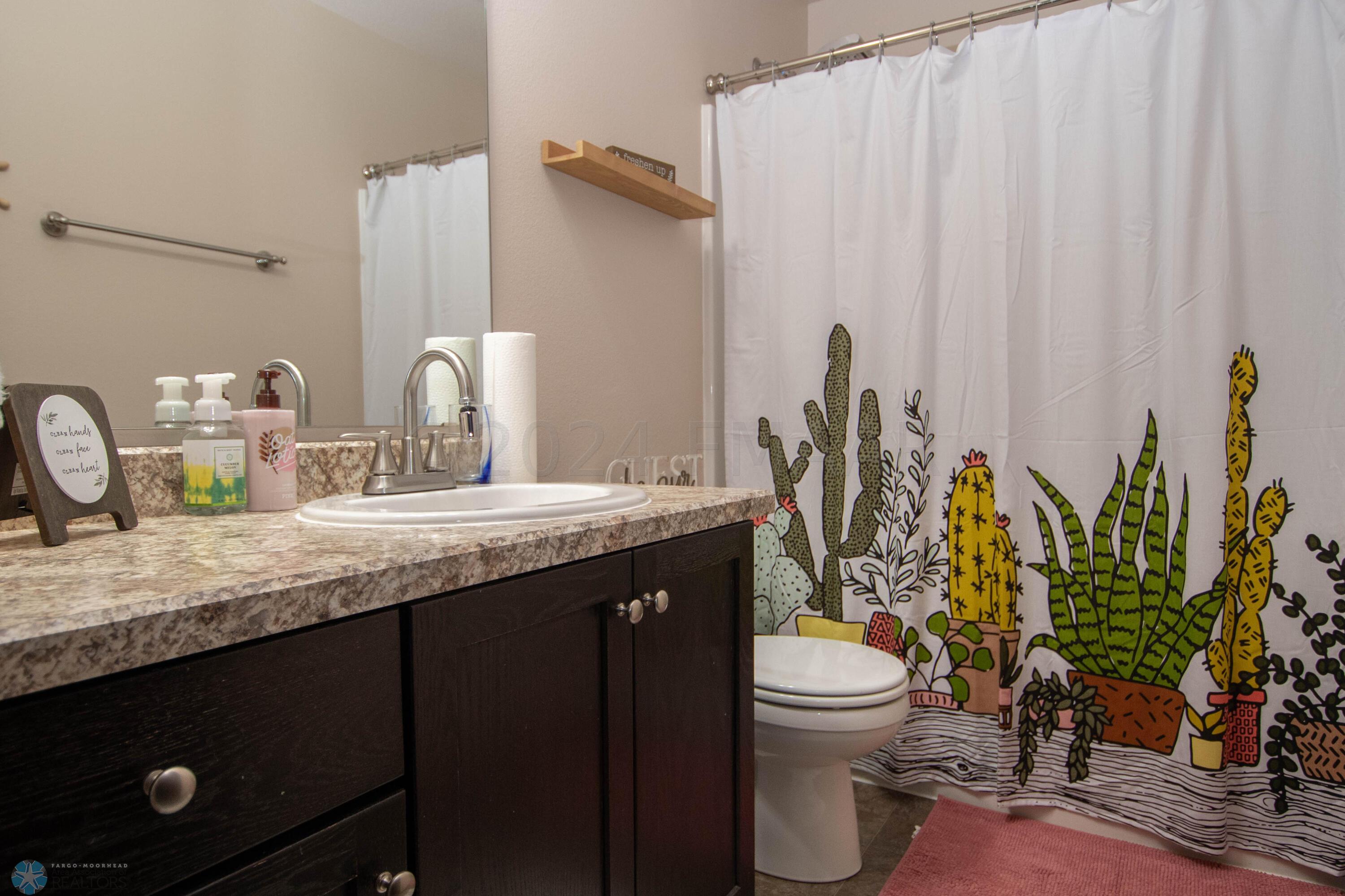 Full Bathroom