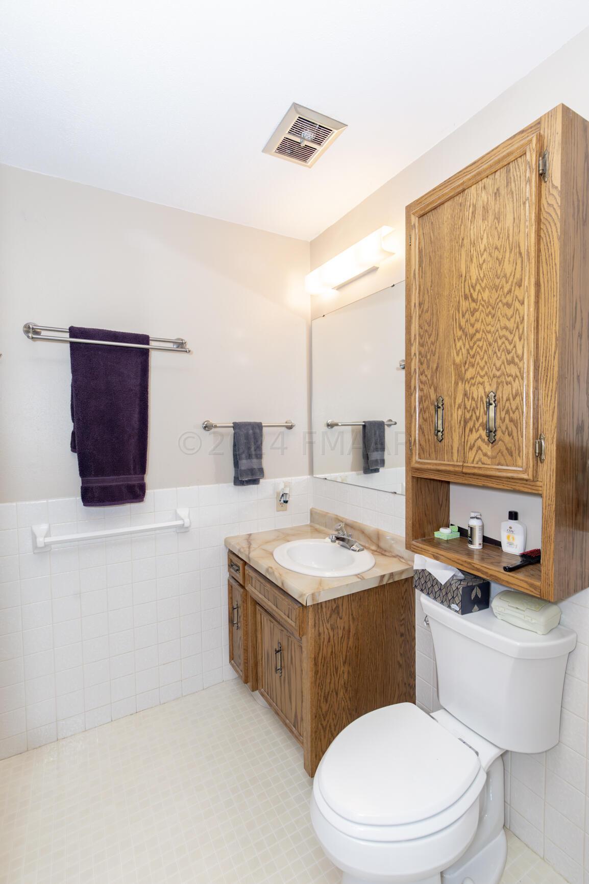 Primary Private Bath