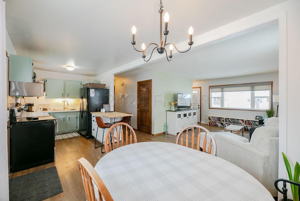 Dining Room/Kitchen