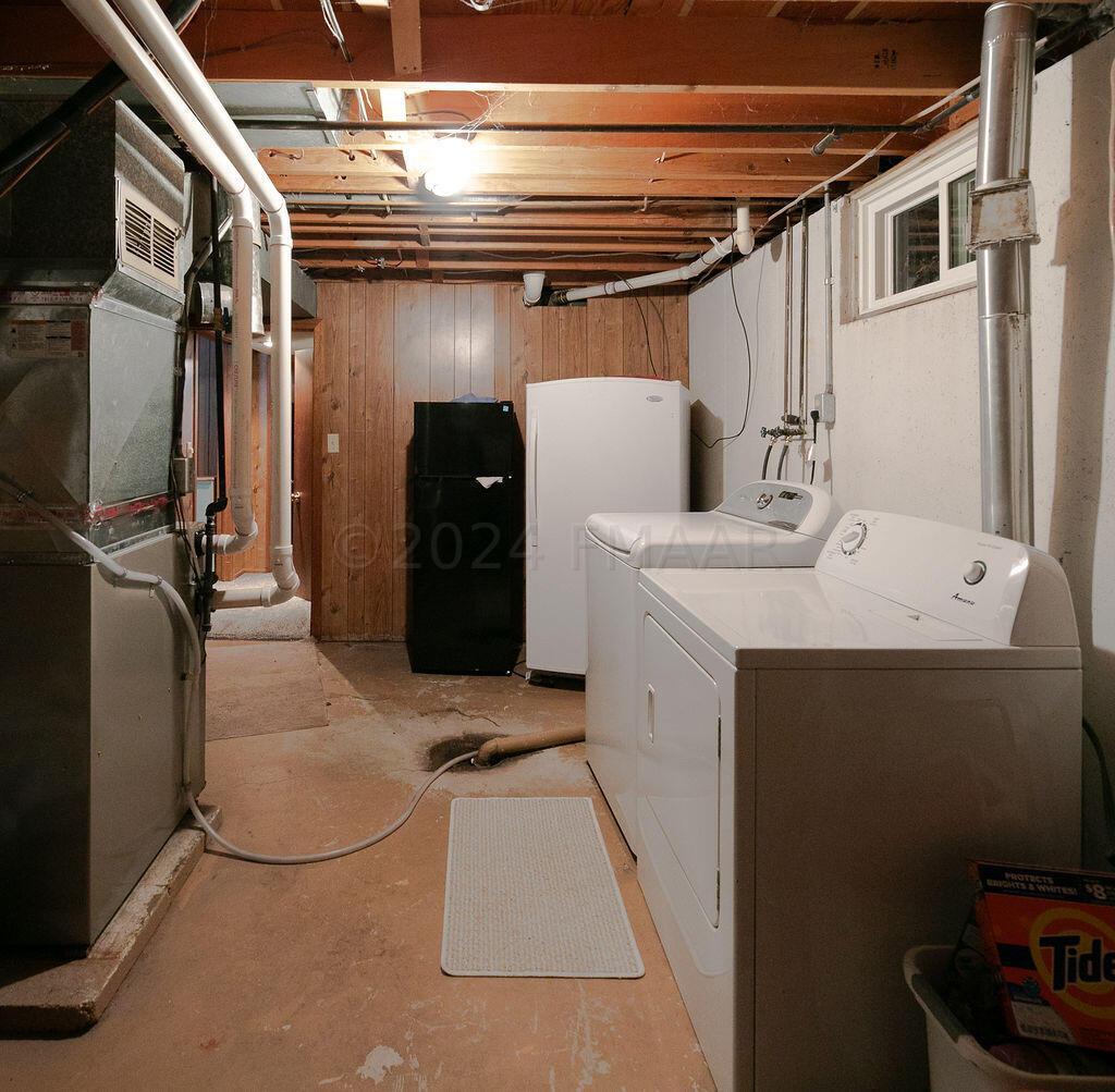 Basement Laundry Room