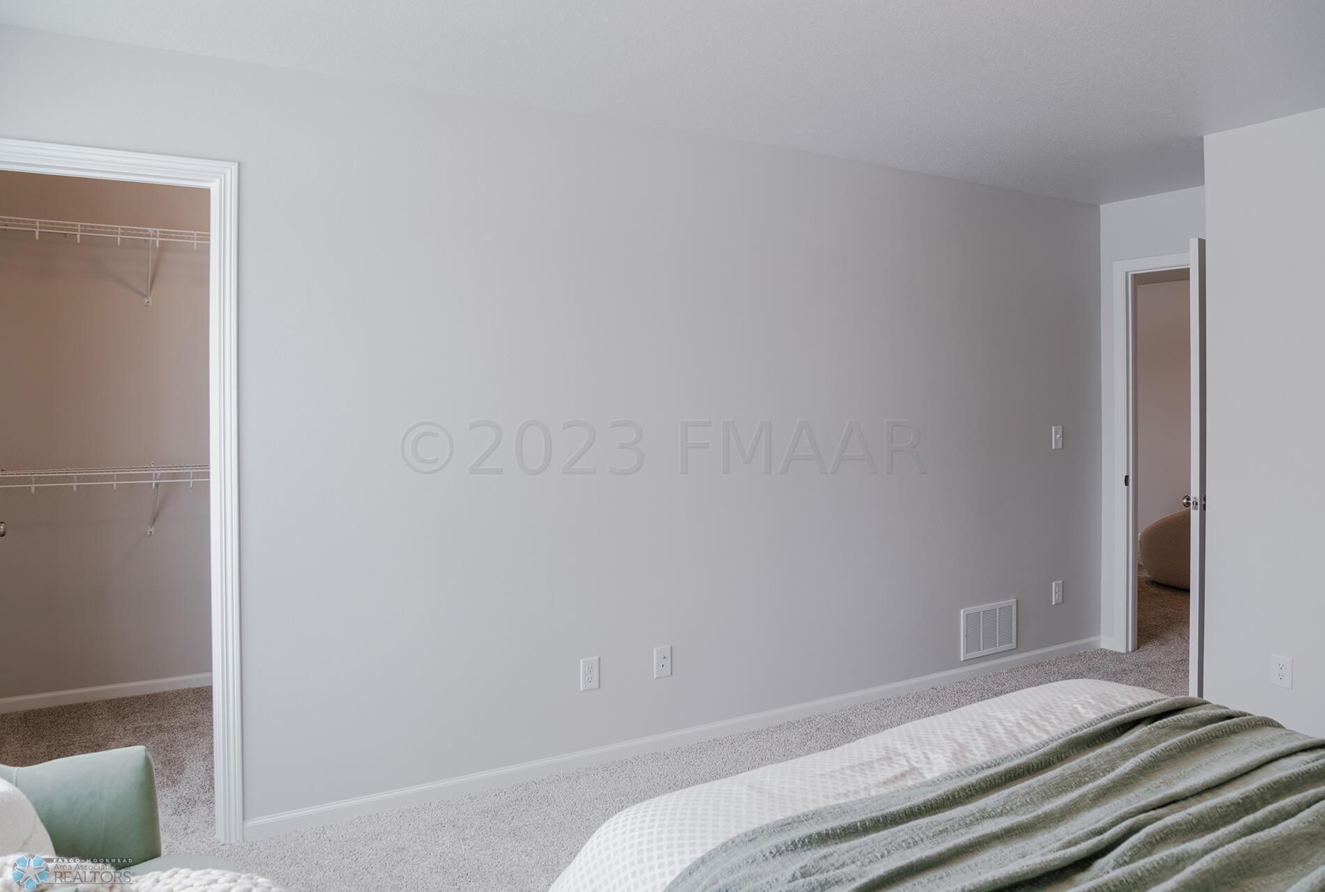 _A0A0108-HDR