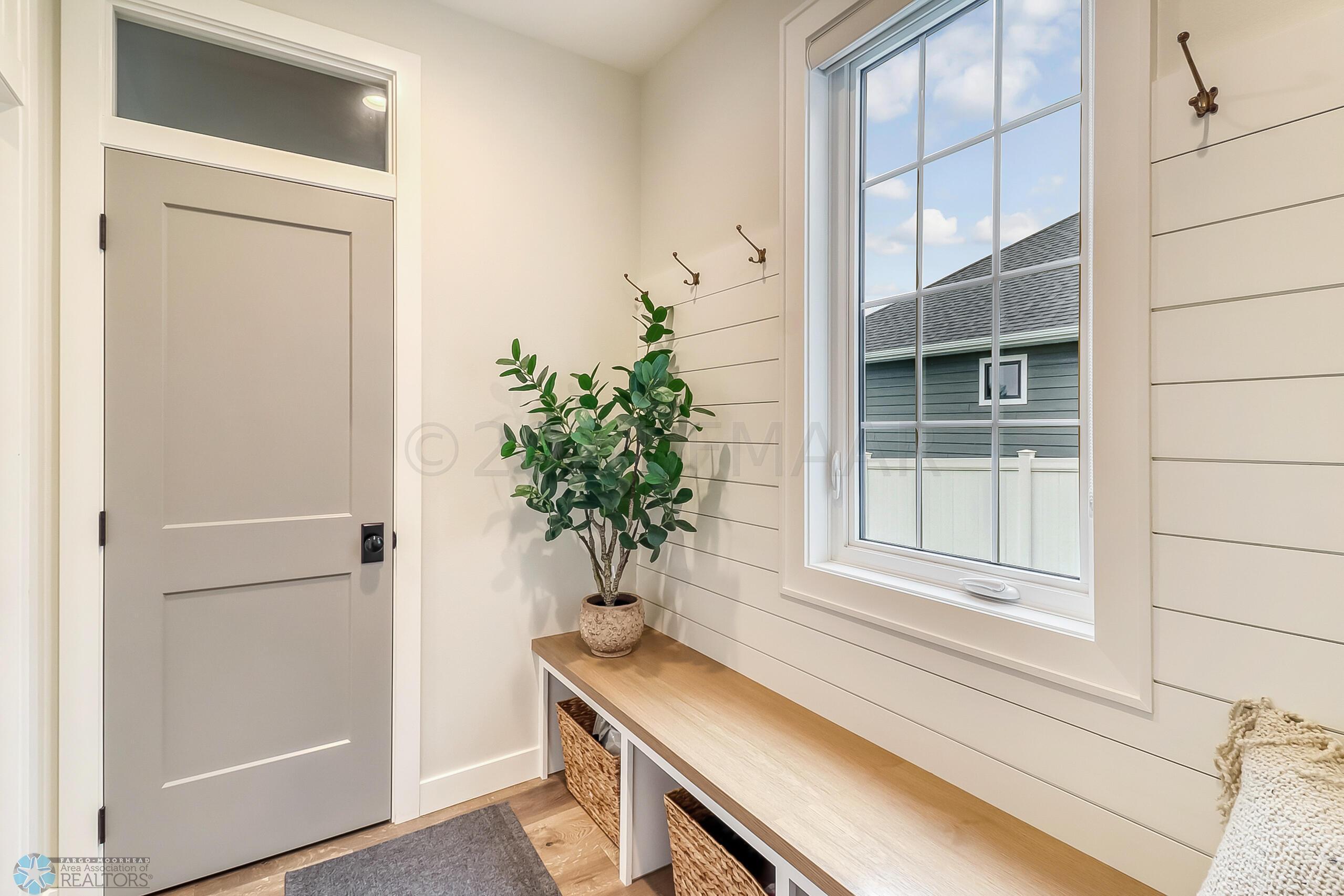 Mudroom1_2