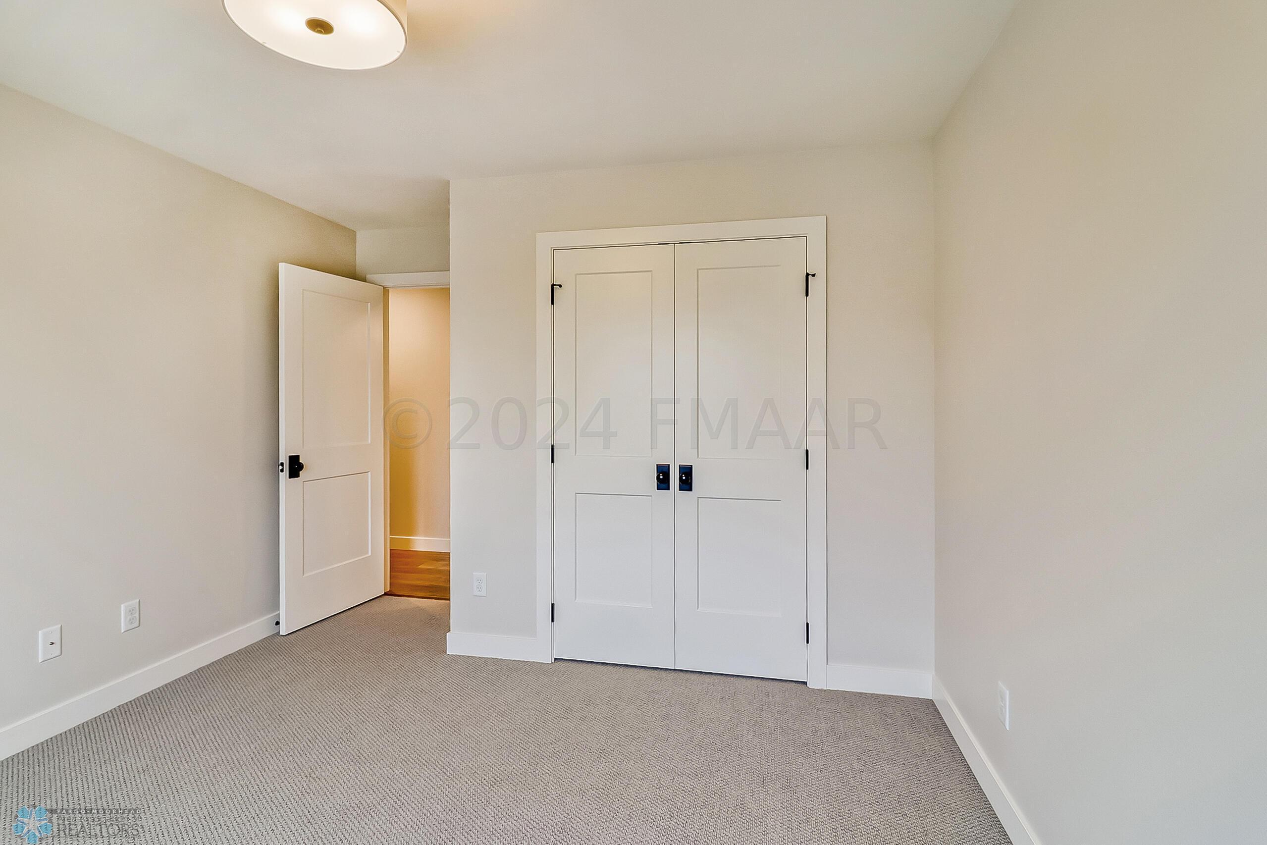 Upstairs Bedroom1_2