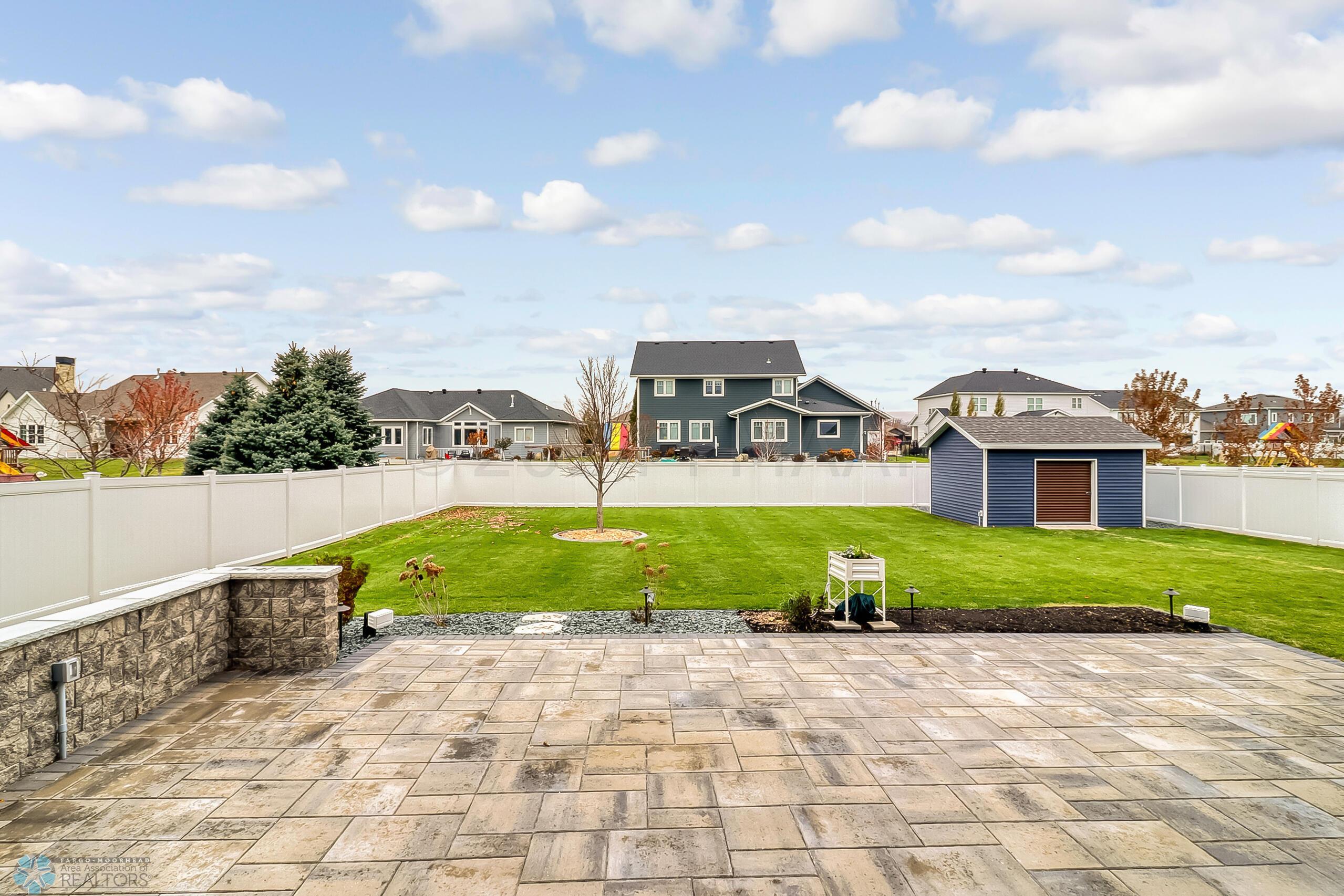 Backyard1_3