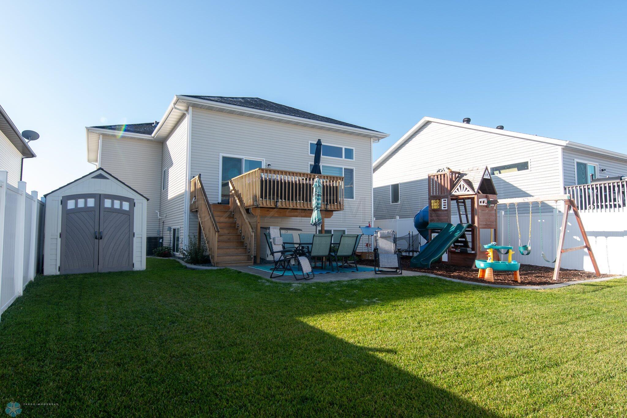 934 28th Ave W West Fargo 4