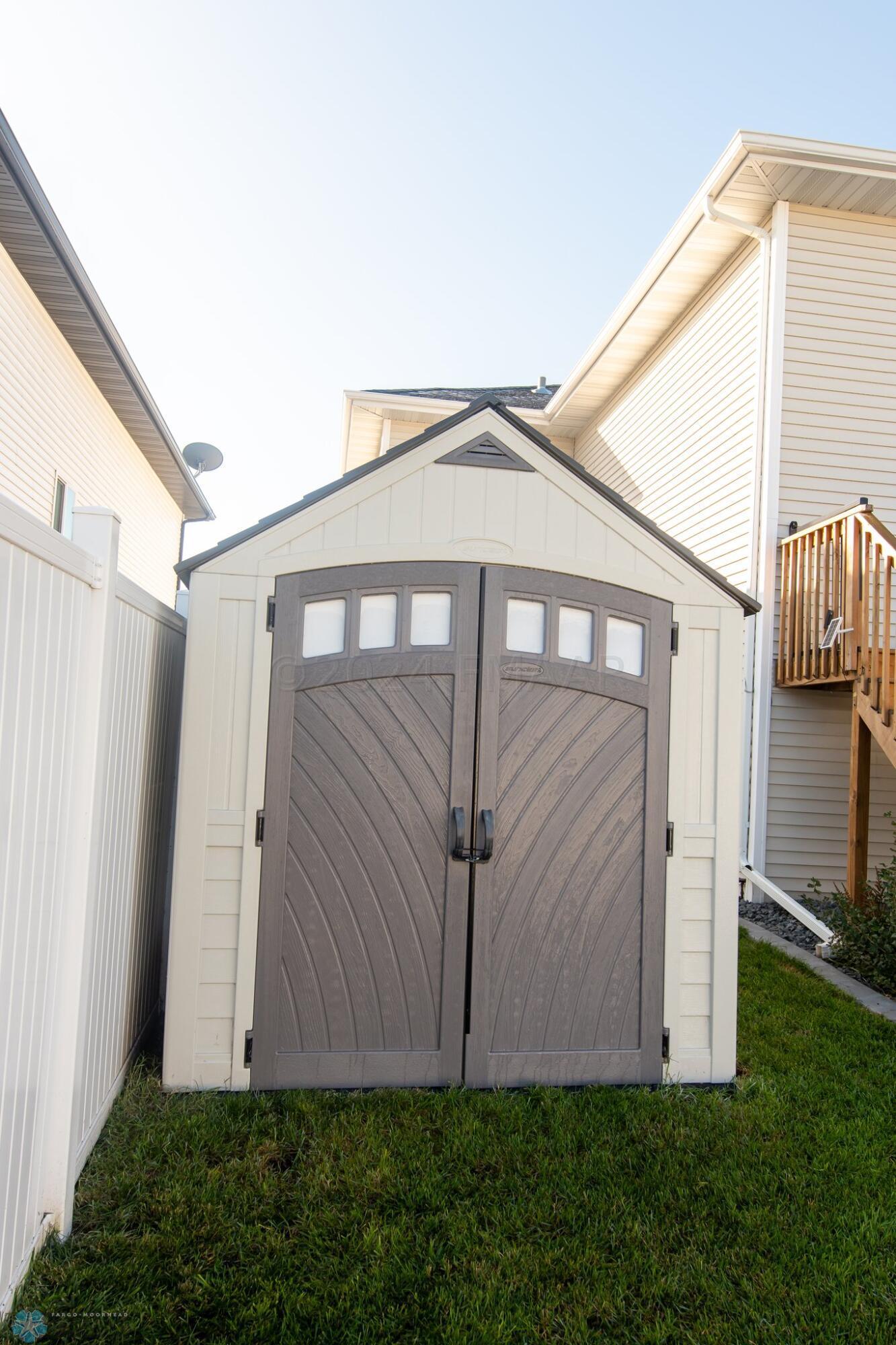 934 28th Ave W West Fargo 5
