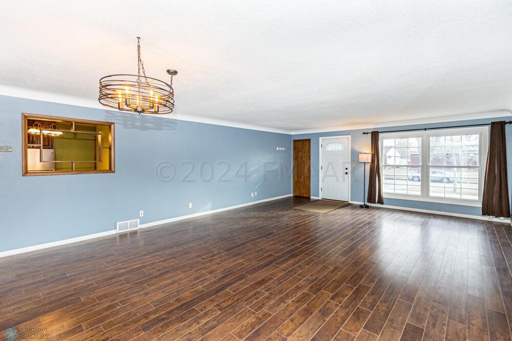 Living / Dining Room
