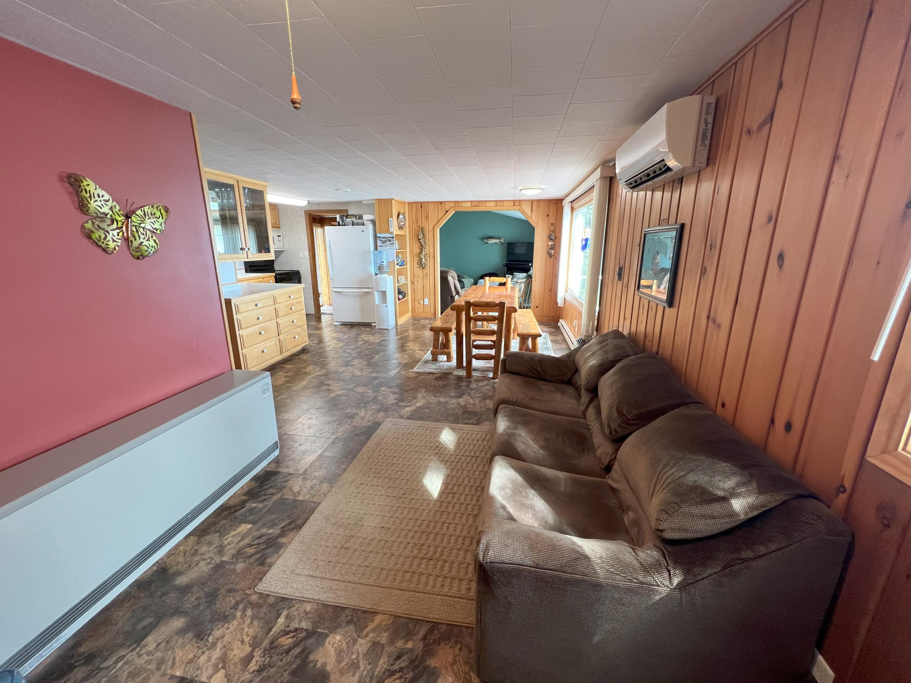 32 Living Room