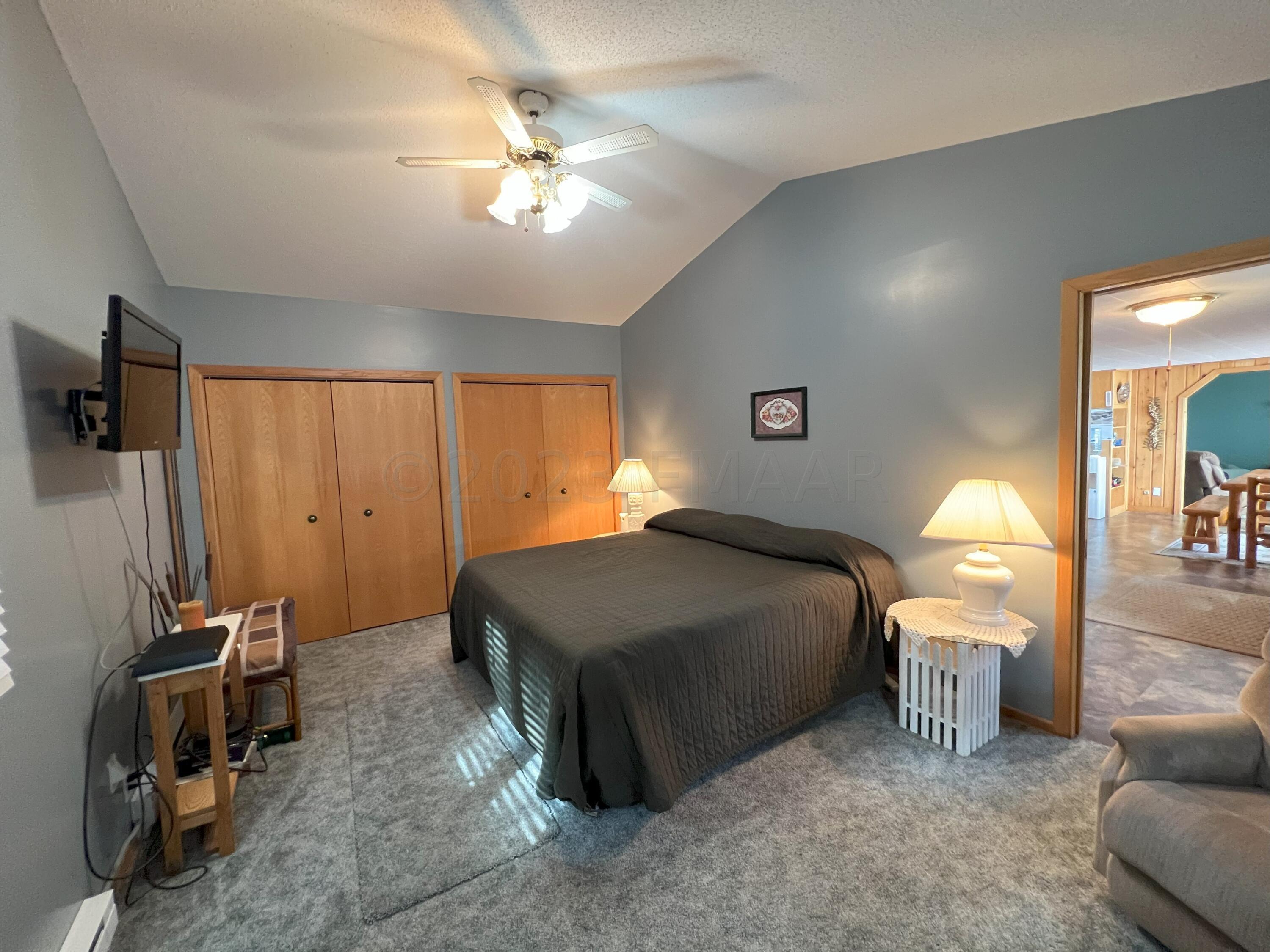 36 Primary Bedroom