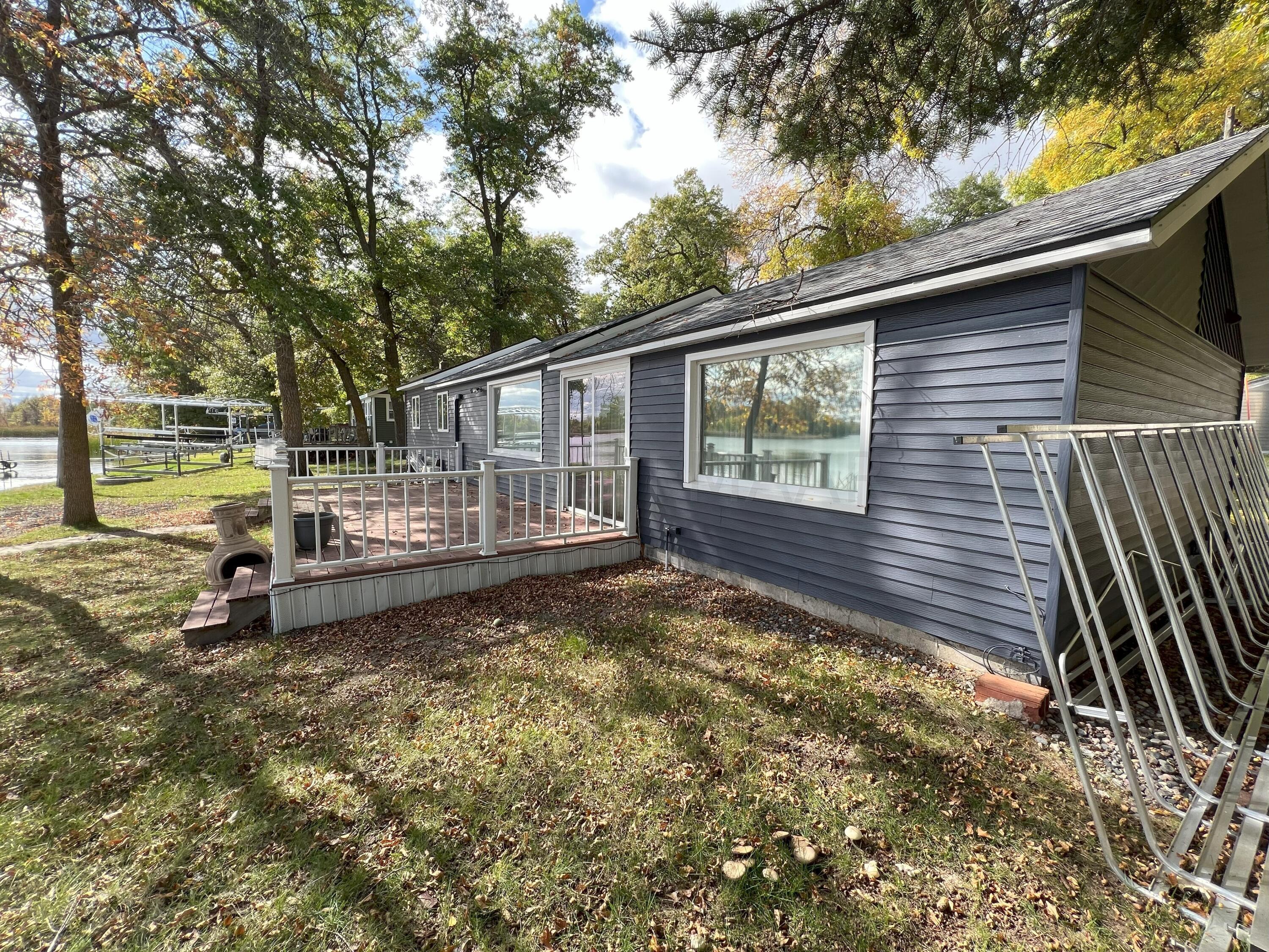 60 Maintenance Free Deck