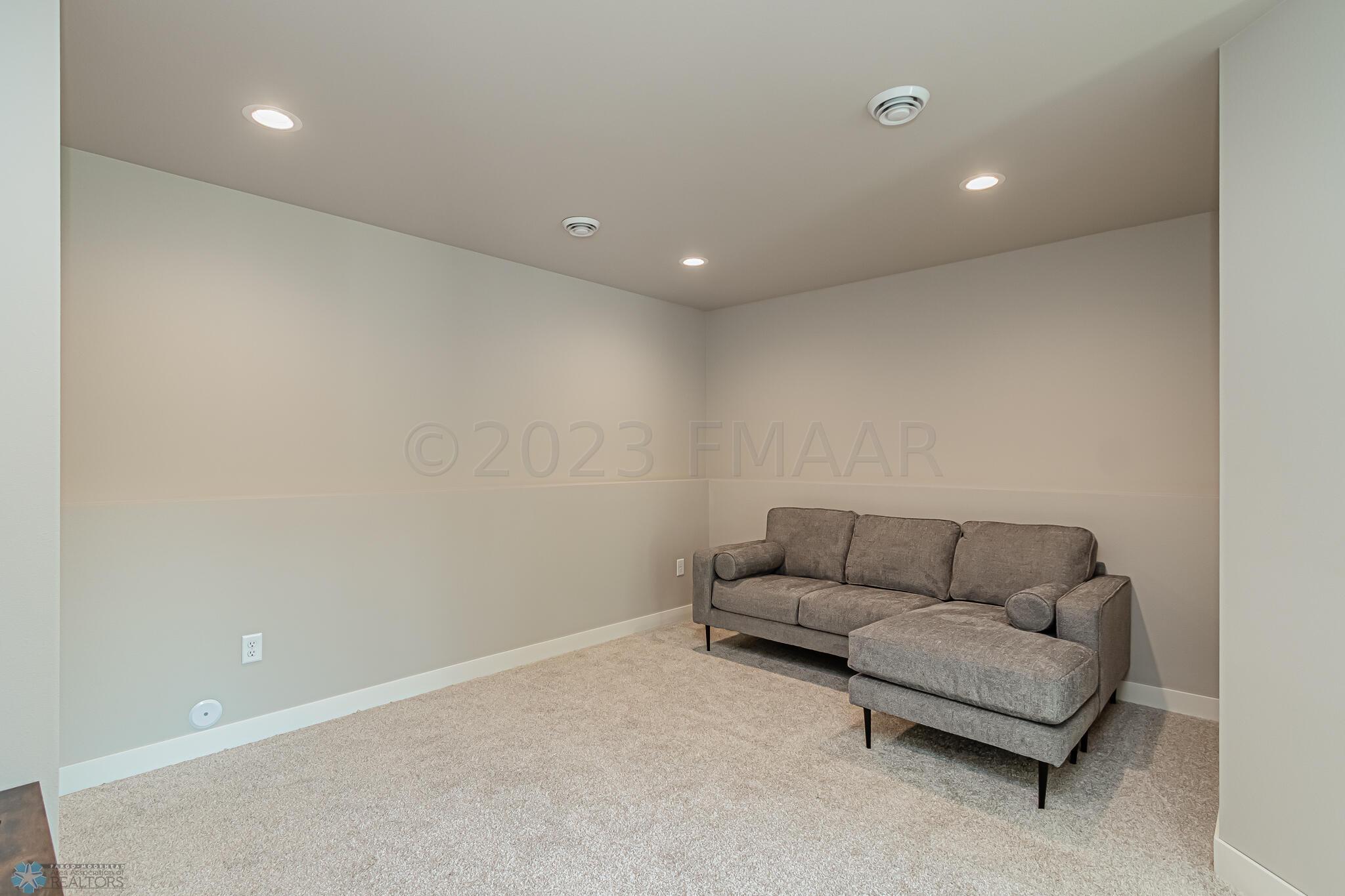 1300 Marly's Drive W, West Fargo, ND 580