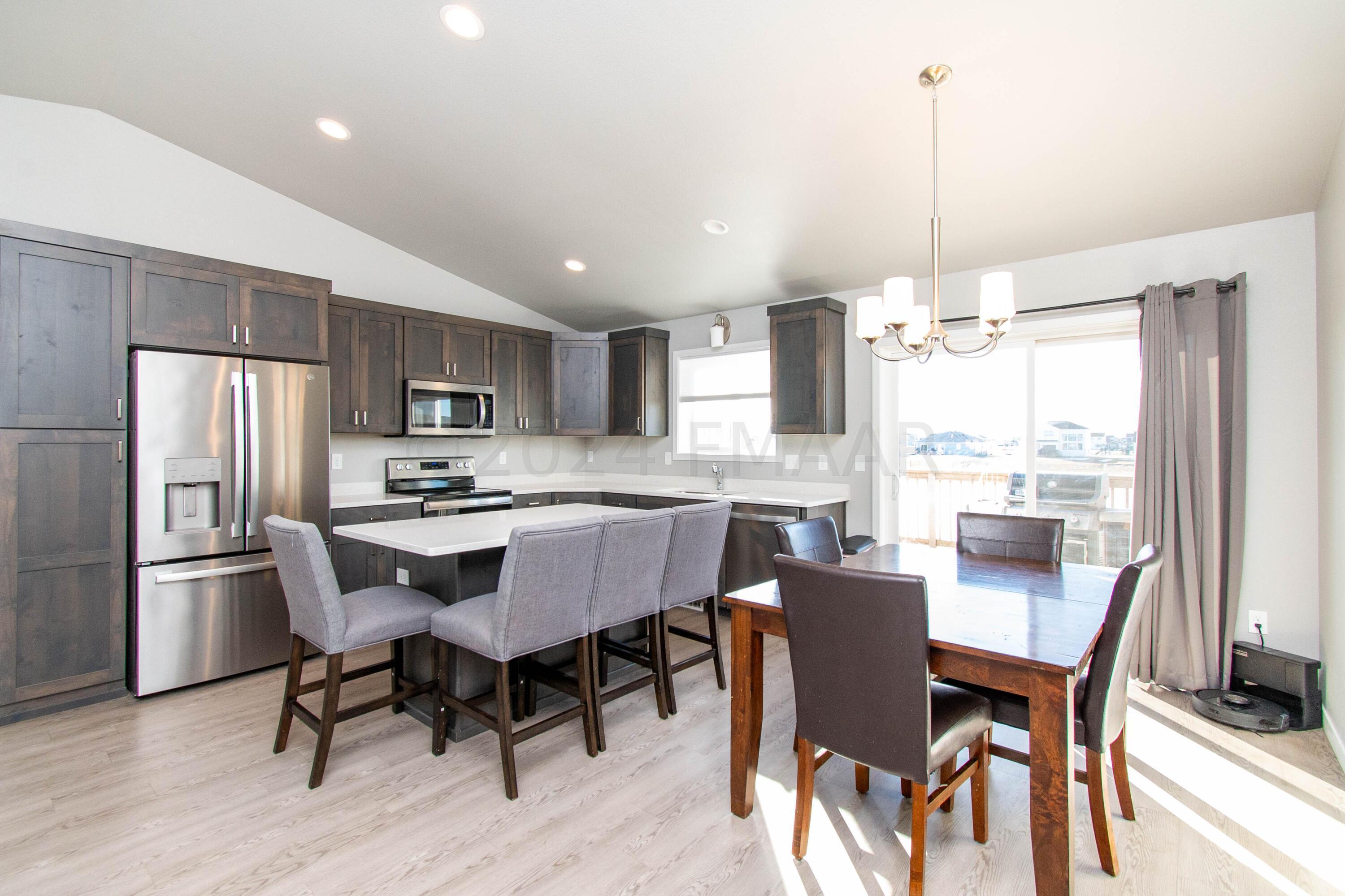 Kitchen/Dining