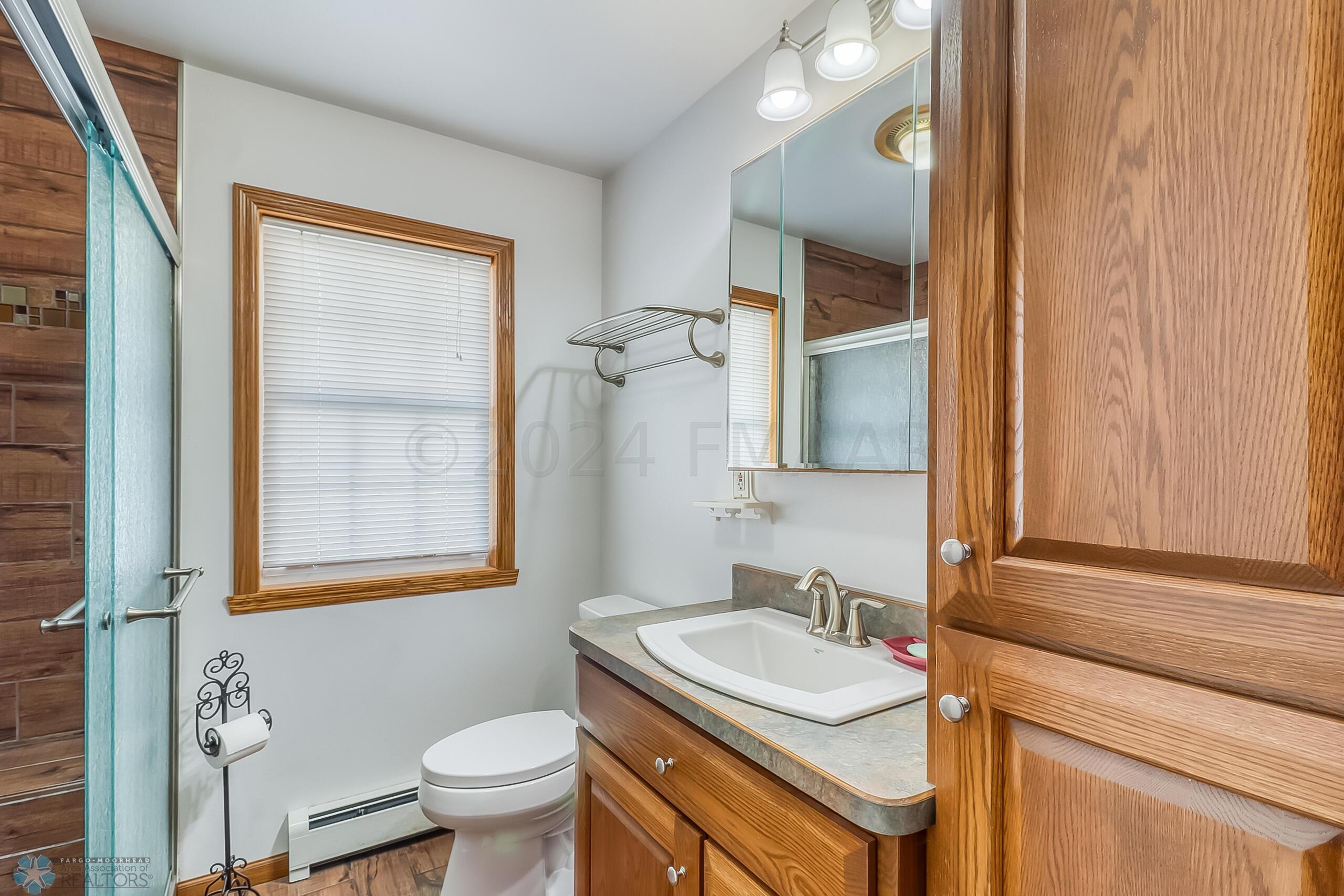 Bathroom1_2