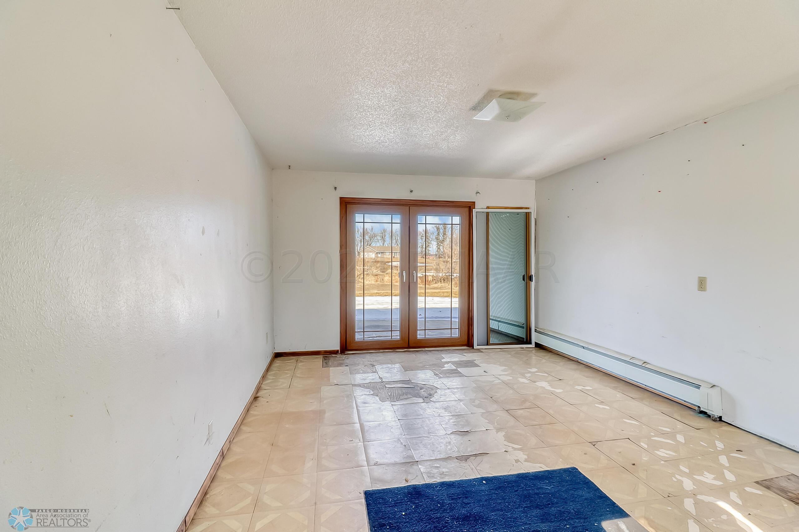 Porch1_0