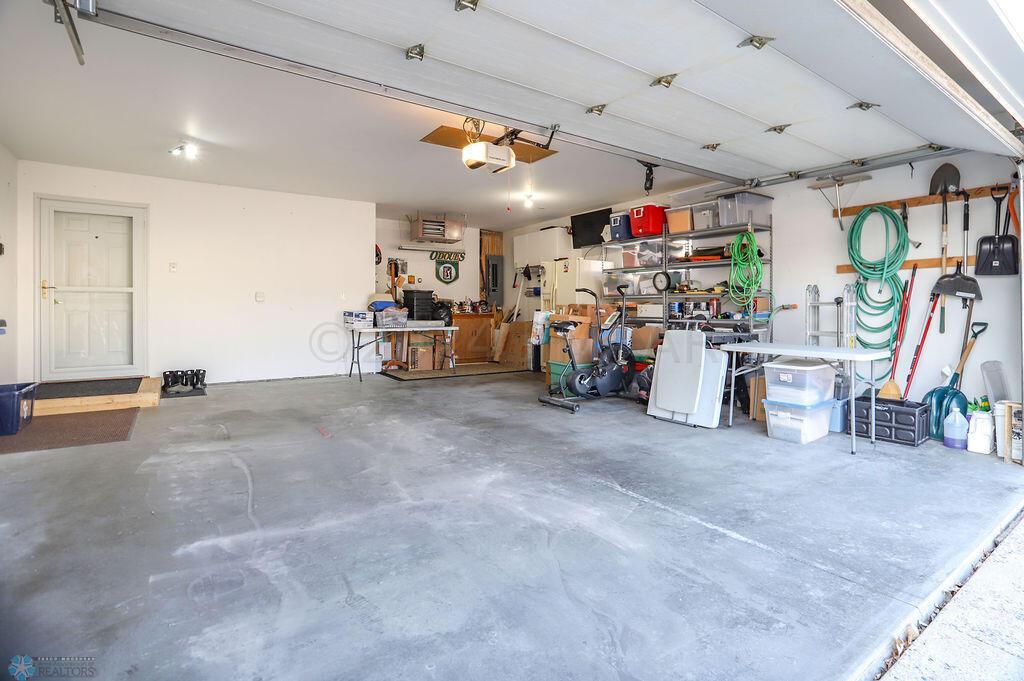1335 St Circle S, Moorhead