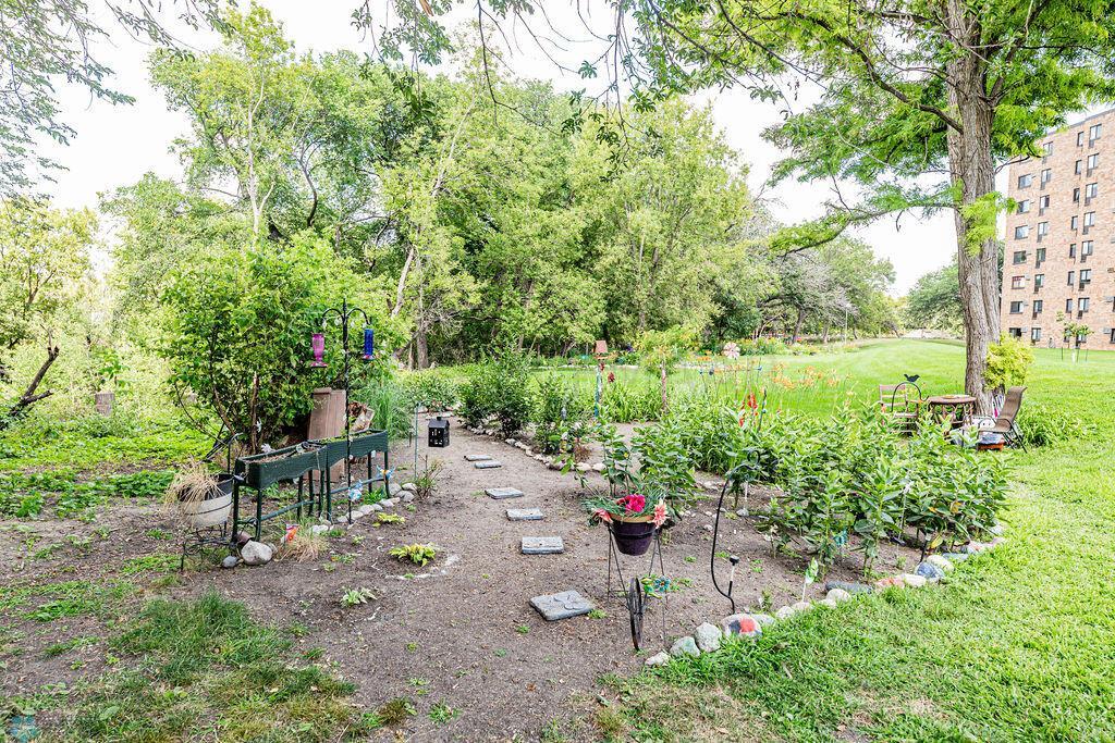 Park & Garden
