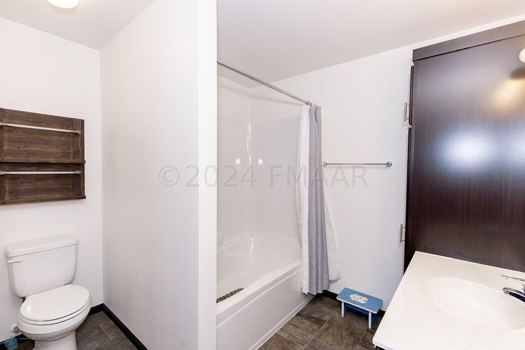 Master Hollywood Bath