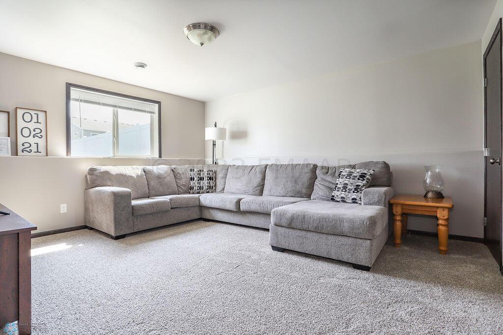 Family room 2