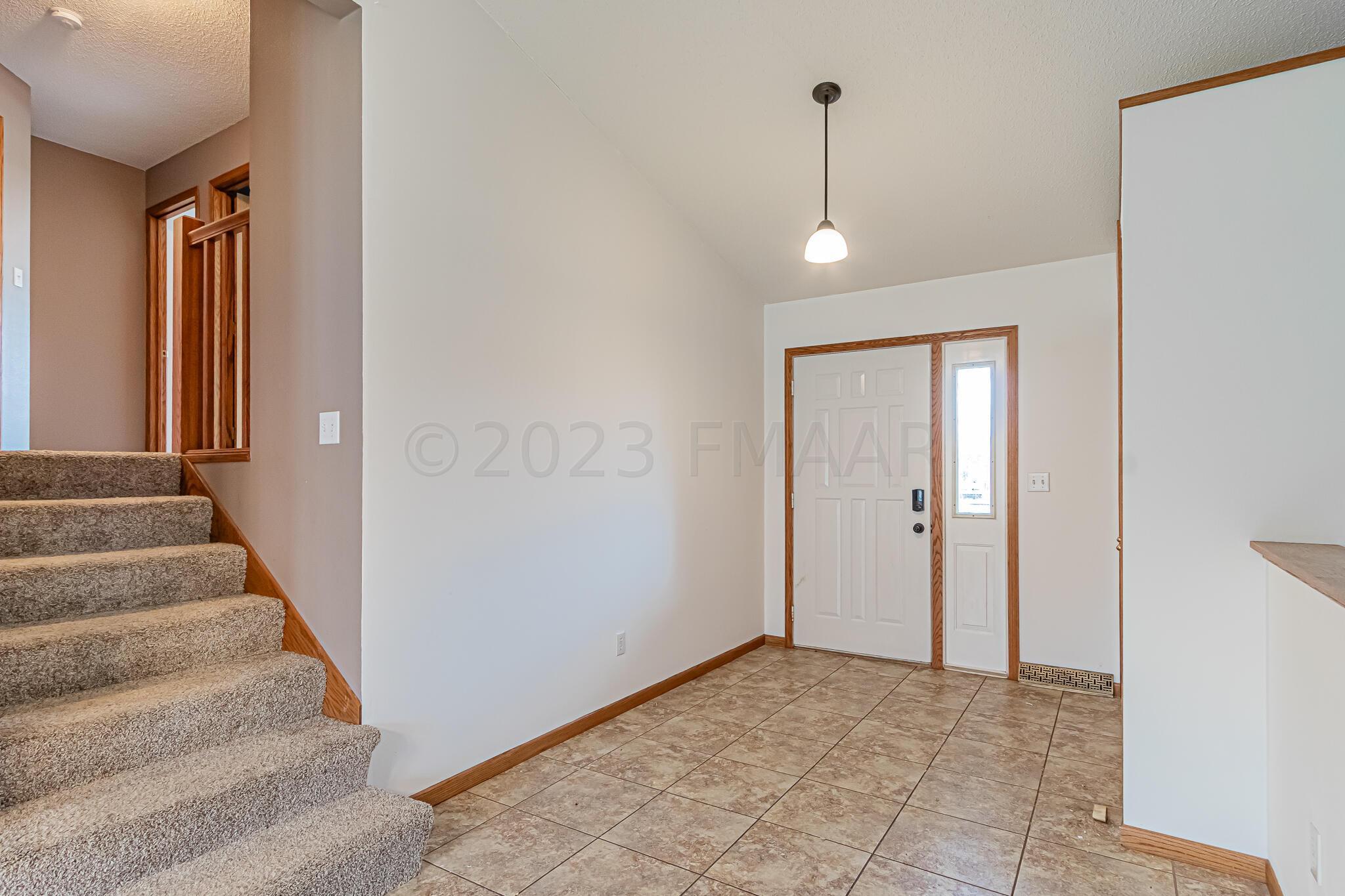 208 Main St, Harwood, ND-05