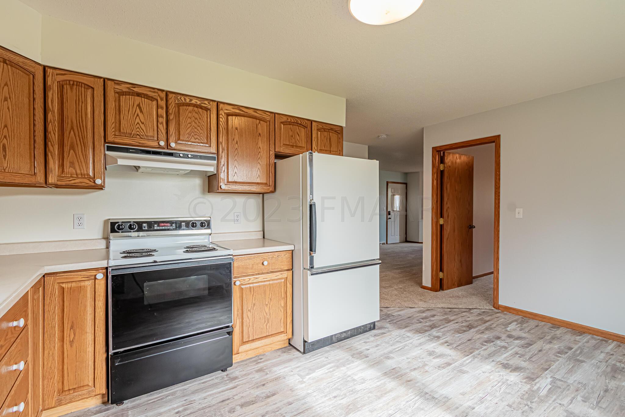 208 Main St, Harwood, ND-20