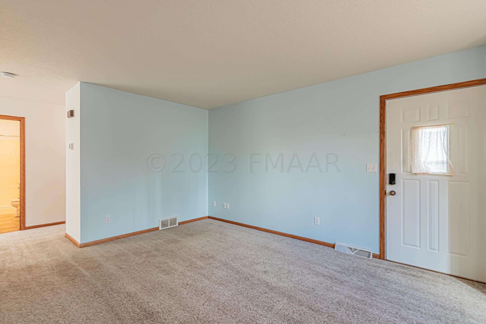208 Main St, Harwood, ND-24