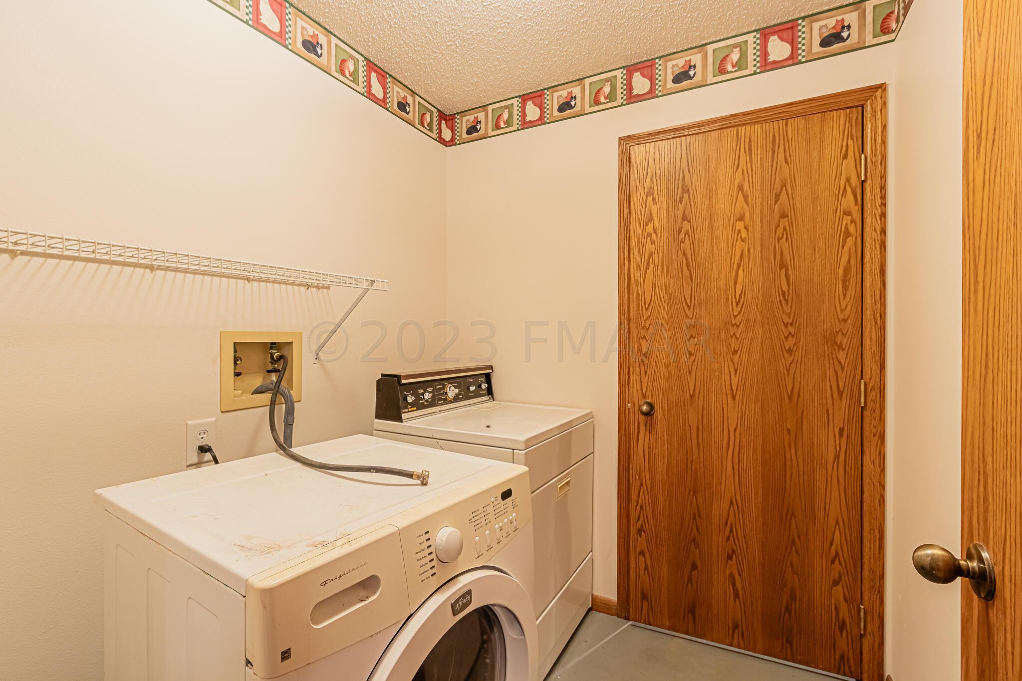 208 Main St, Harwood, ND-39