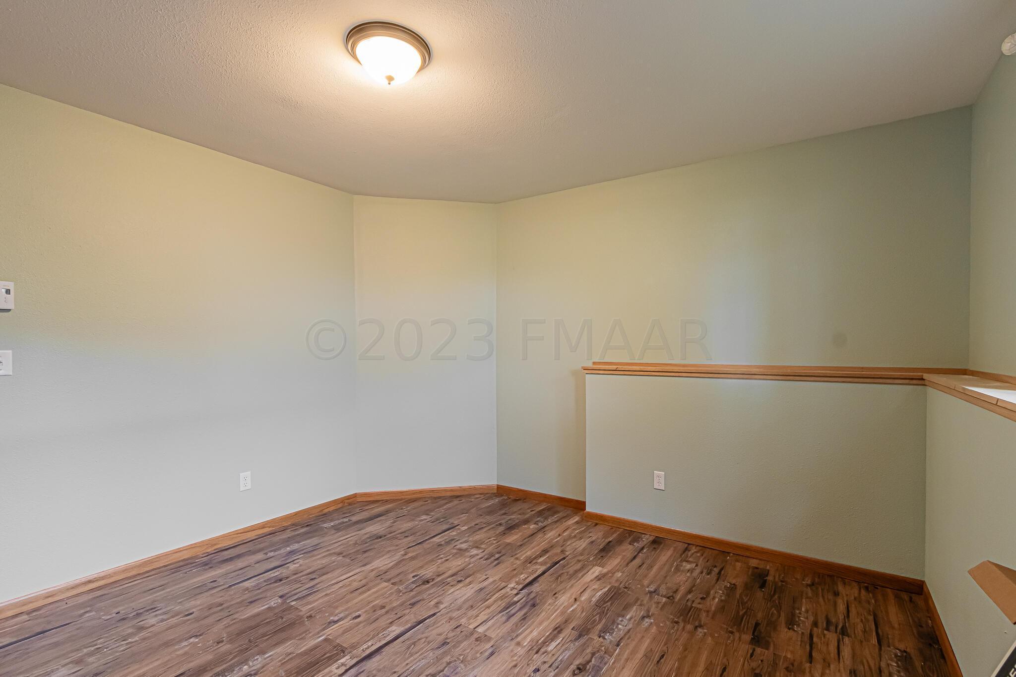 208 Main St, Harwood, ND-42