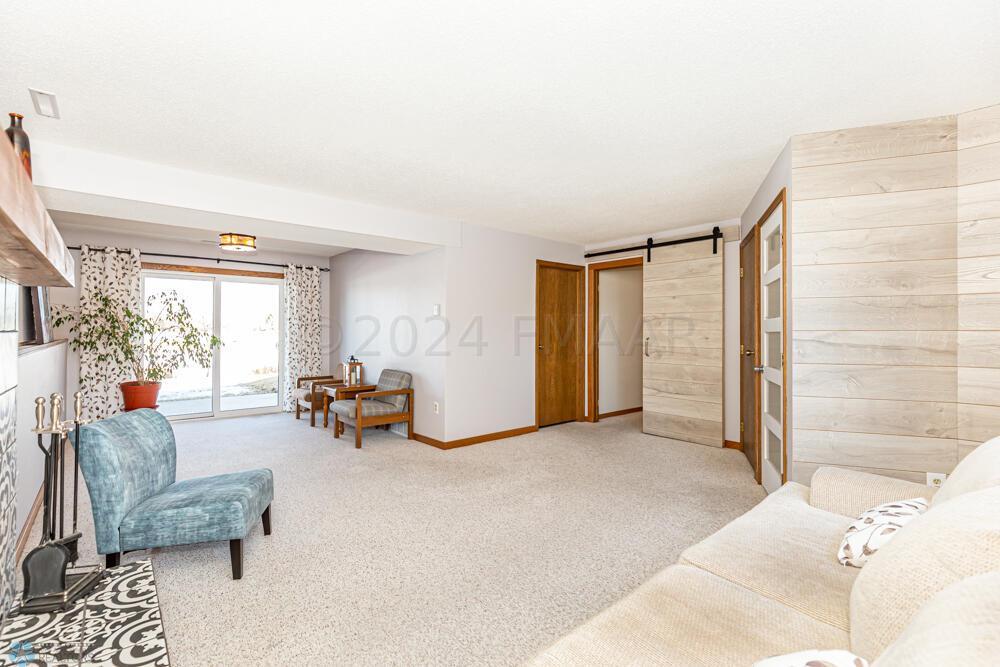 Home-20